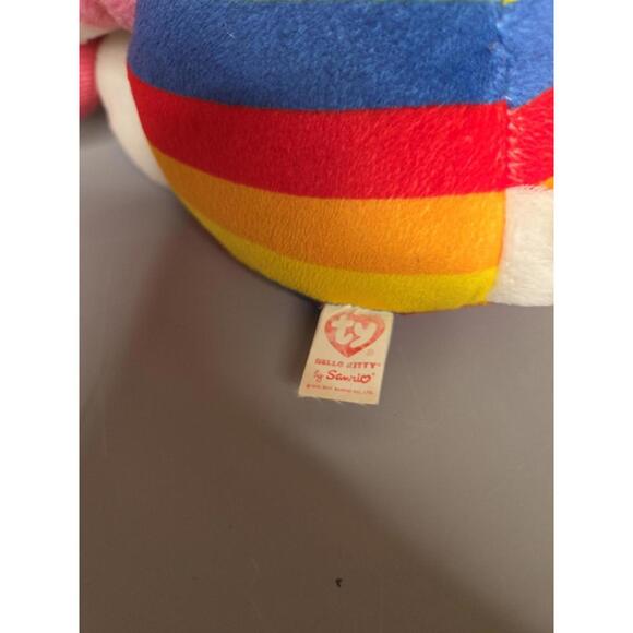Ty Beanie Babies Hello Kitty By Sanrio 2012 12" Plush Rainbow Stripes w/ Cupcake - Picture 3 of 3